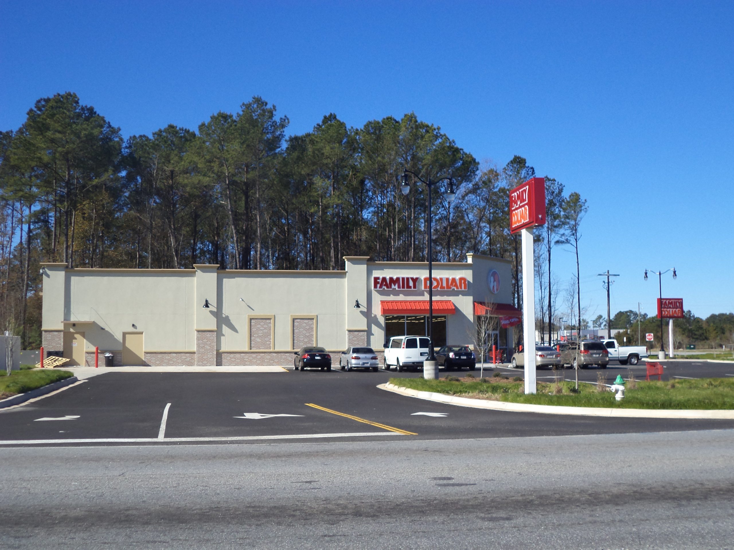 Family Dollar’s $75 Million Sale-Leaseback Is Not Just a Real Estate Deal